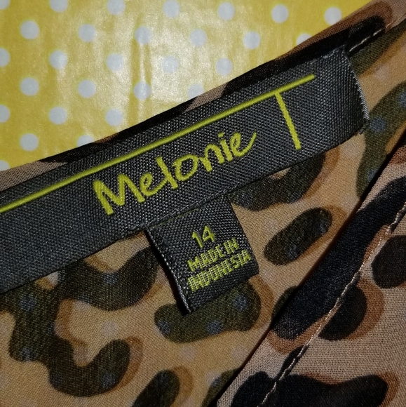 Size 14 'Cheetah' Chiffon overlay dress - Picture 6 of 8